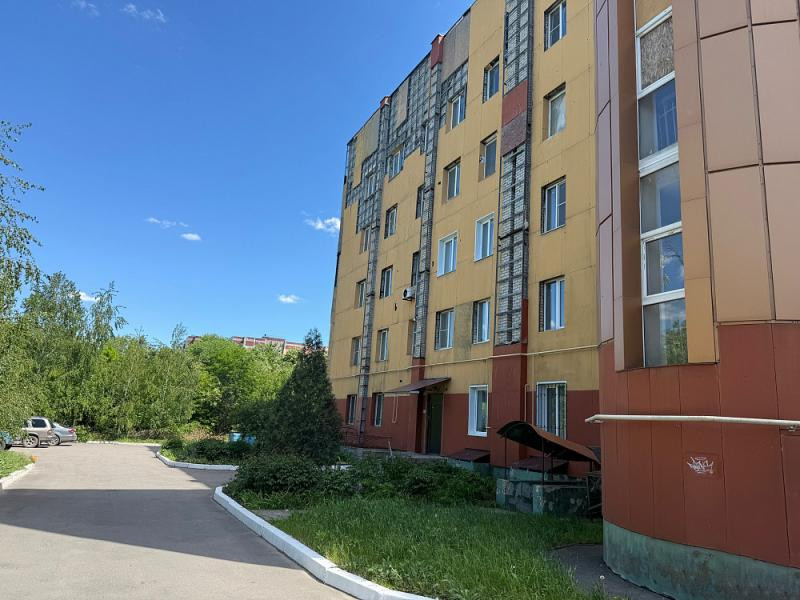 Продается 3 - х комнатная квартира, ул. Петровского, ориентир "Галактика", арт. 4673