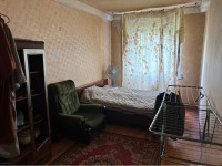 Продается 2 - х комнатная квартира, пр-т Освобождения Донбасса, арт. 5572