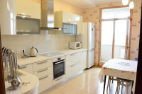 Продается 2-х комнатная квартира, пр.-т Ильича, ЖК Диск, арт. 5576