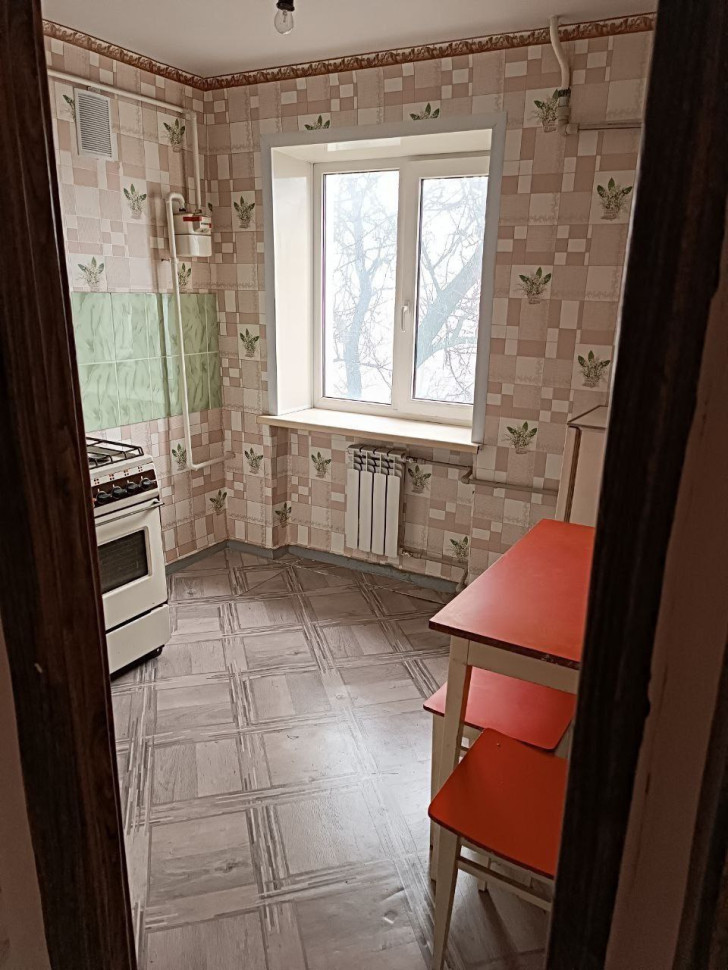 Продается 1 комнатная квартира, ориентир парк отдыха "Роща", арт. 4747