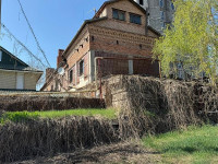 Продаю 2 - х этажный гостевой дом, ул. Порт - Артурная арт 2274