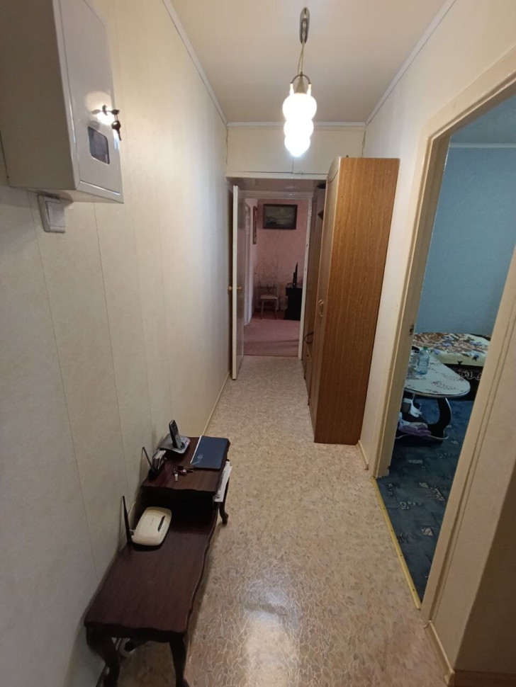Продается 3 - х комнатная квартира, ул. Петровского арт 4218