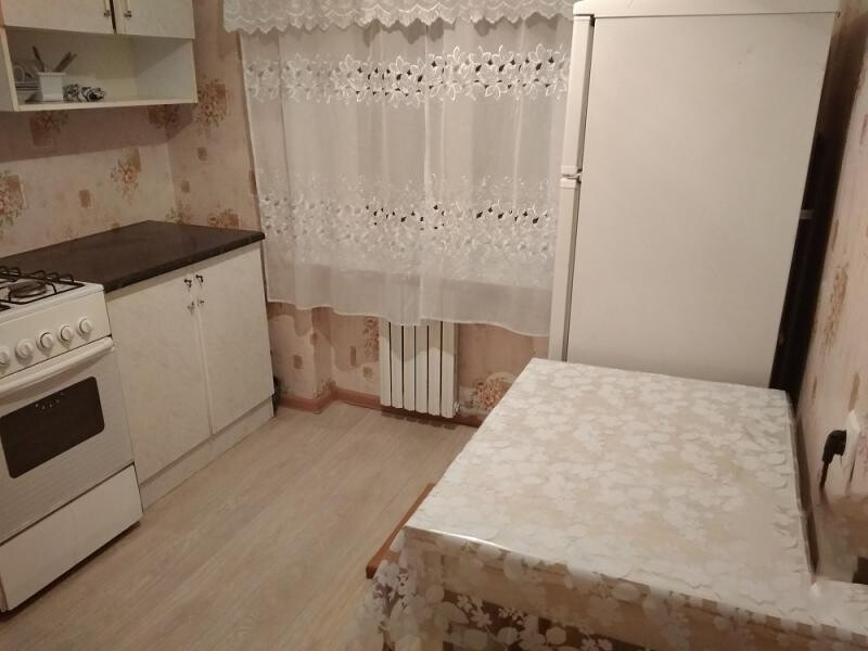Продается 1 комнатная квартира, пр. Павших Коммунаров арт 4446