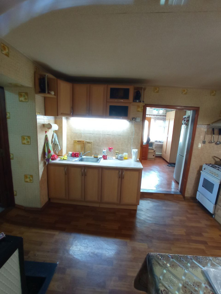 Продается 5-ти комнатный дом, арт. 5419