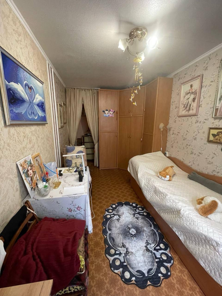 Продается 2 - х комнатная квартира, бульвар Шахтостроителей, арт. 5421