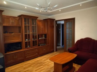 Продается 2 - х комнатная квартира, бул. Школьный арт 3980
