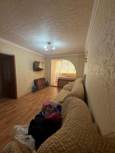 Продается 2 - х комнатная квартира, ул. Петровского, ориентир Петровский мост, арт. 6258