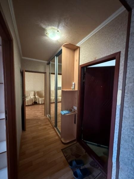 Продается 2 - х комнатная квартира, ул. Петровского, ориентир Петровский мост, арт. 6258