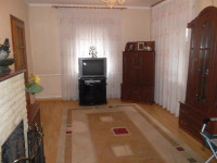Продаю 2 этажный дом, ул. Корсунская, Мотель арт 1910