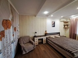 Продается 3 - х комнатная квартира, Цветочный арт 2758