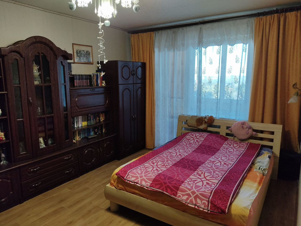 Продается 2 - х комнатная квартира, ул. Политбойцов, арт. 4694