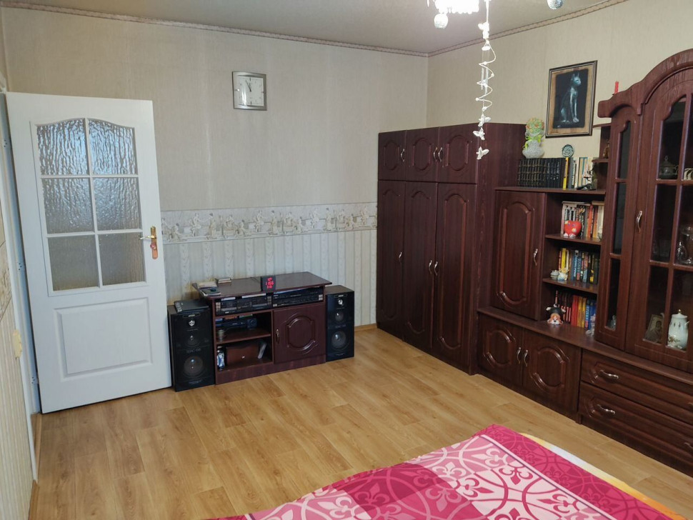 Продается 2 - х комнатная квартира, ул. Политбойцов, арт. 4694