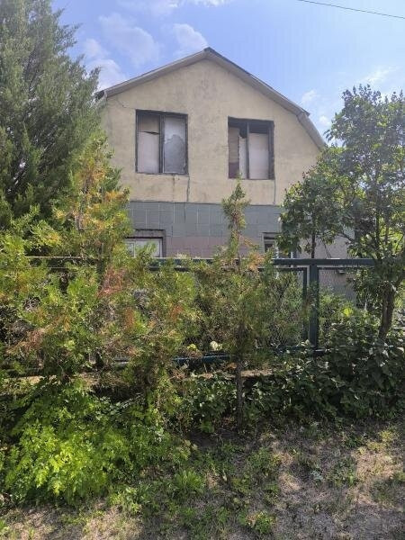 Продается 2-х этажная дача, ориентир шахта Челюскинцев, арт. 6262