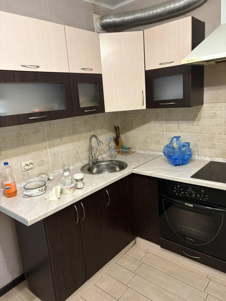 Продается 1 комнатная квартира, ул. 230-й Стрелковой Дивизии (Цветочный), арт. 6038