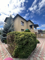 Продается 2 - х уровневый дом, Бакинских Комиссаров арт 4209