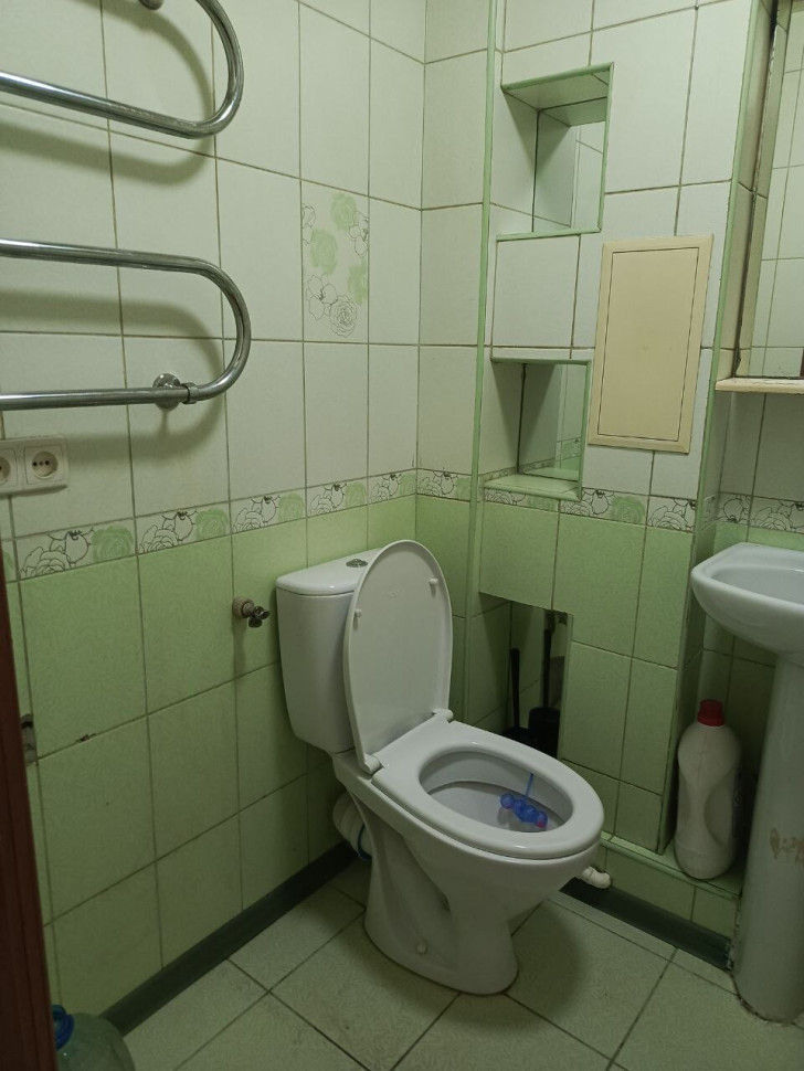 Продается 2 - х комнатная квартира, 9 больница, арт. 4611
