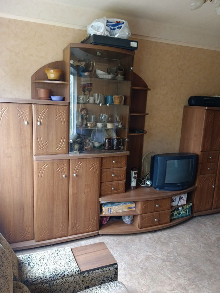 Продается 2 - х комнатная квартира, пл. Петровского, арт.4696 