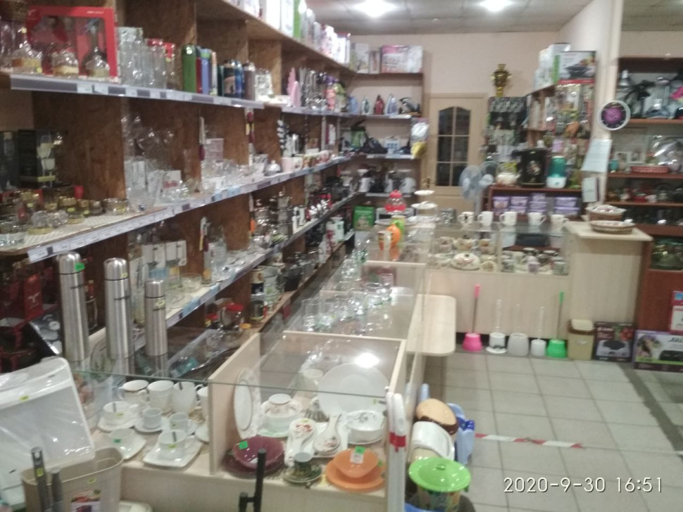 Сдается магазин в торговом комплексе, ориентир рынок "Аквилон", арт. 4830