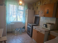 Продаётся 3 - х комнатная квартира, проспект Ватутина, арт. 5883