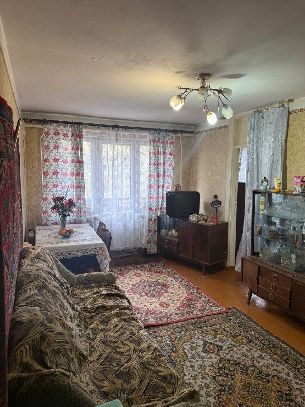 Продается 3- х комнатная квартира, ул. 50-й Гвардейской дивизии, арт. 5264