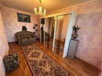 Продается 4 - х комнатная квартира, Театральный проспект арт 3052