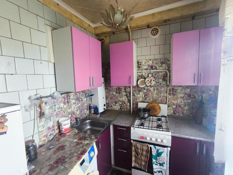 Продается 4 - х комнатная квартира, пл. Петровского, арт. 4910