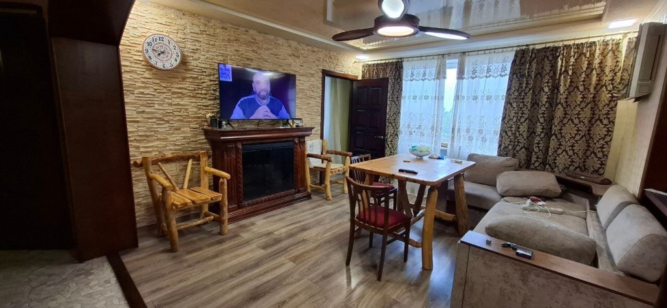 Продается 4 - х комнатная квартира, ул. Большая Магистральная. арт. 6127