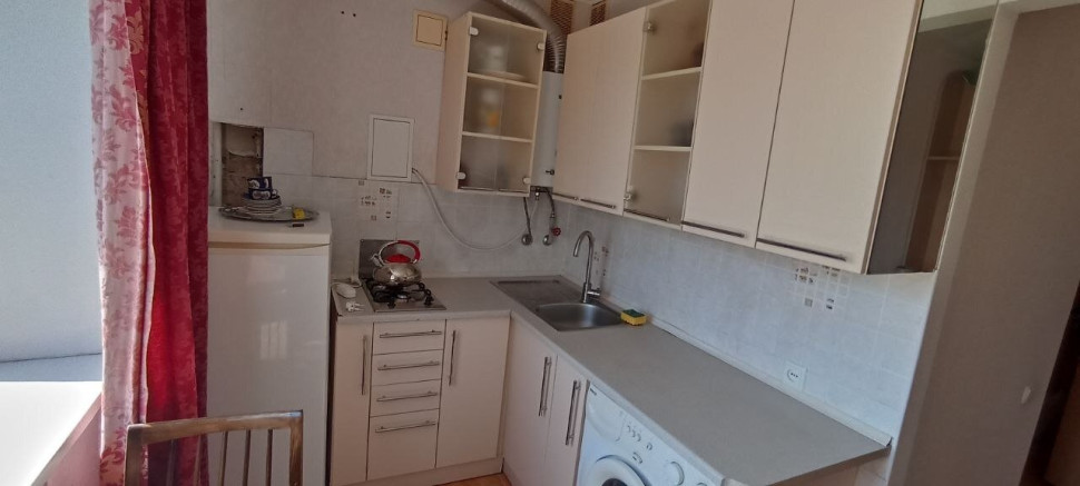 Продается 1 комнатная квартира, ул. Стадионная, ориентир "Цирк", арт. 6047