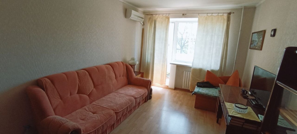 Продается 1 комнатная квартира, ул. Стадионная, ориентир "Цирк", арт. 6047