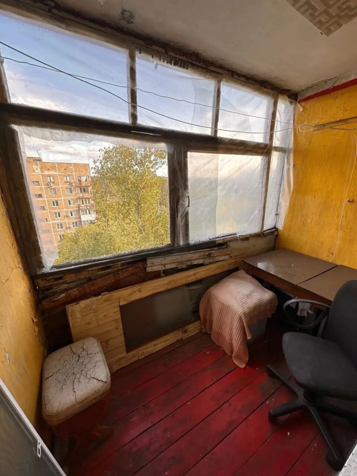 Продается 2 - х комнатная квартира, ориентир бывшая "Галактика", арт. 6198