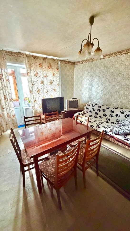 Продается 3 - х комнатная квартира, ул. Раздольная, ориентир "Юта", арт. 6049
