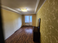 Продается 4 - х комнатная квартира, пр. Дзержинского 2