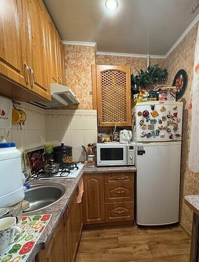 Продается 2 - х комнатная квартира, ул. Луговцова арт 4162