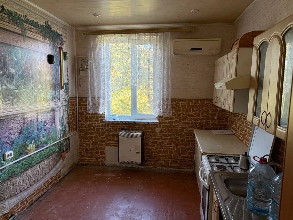Продается 2 - х комнатная квартира, ул. Шахтёров Донбасса, дом 23, ориентир ДОК (пл. Бакинских Комиссаров), арт. 6132