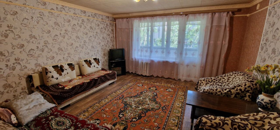 Сдается 1 комнатная квартира, ул. Разенкова (ориентир пр-т Ильича) арт 208