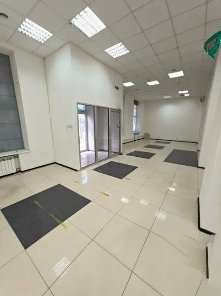 Сдается коммерческое помещение, ул. Артема, ориентир "Green Plaza", арт. 6051