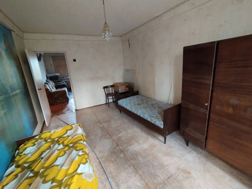 Продается 2 - х комнатная квартира, ул. Бирюзова, арт. 5975