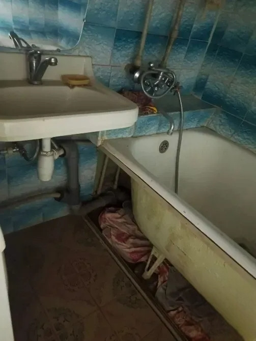 Продается 2 - х комнатная квартира, пр-т Освобождения Донбасса. арт. 6137
