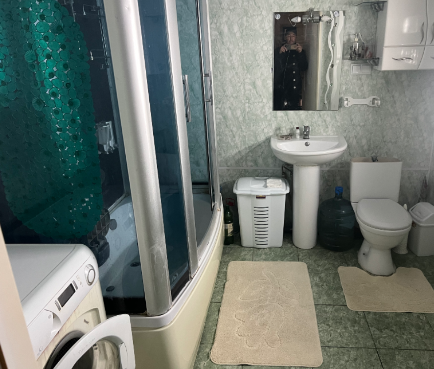 Продаются коммерческие помещения, гостевой дом, ул. Феликса, ориентир пл. Свободы. арт. 5524