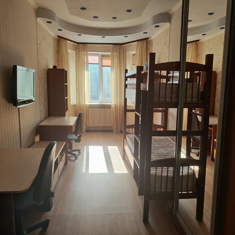 Продается 2 - х комнатная квартира, Азотный арт 4016