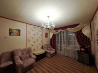 Продается 2 - х комнатная квартира, Цветочный арт 2701