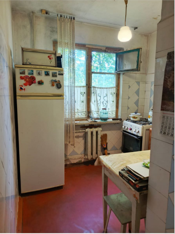 Продается 3 - х комнатная квартира, Калининский рынок арт 4600