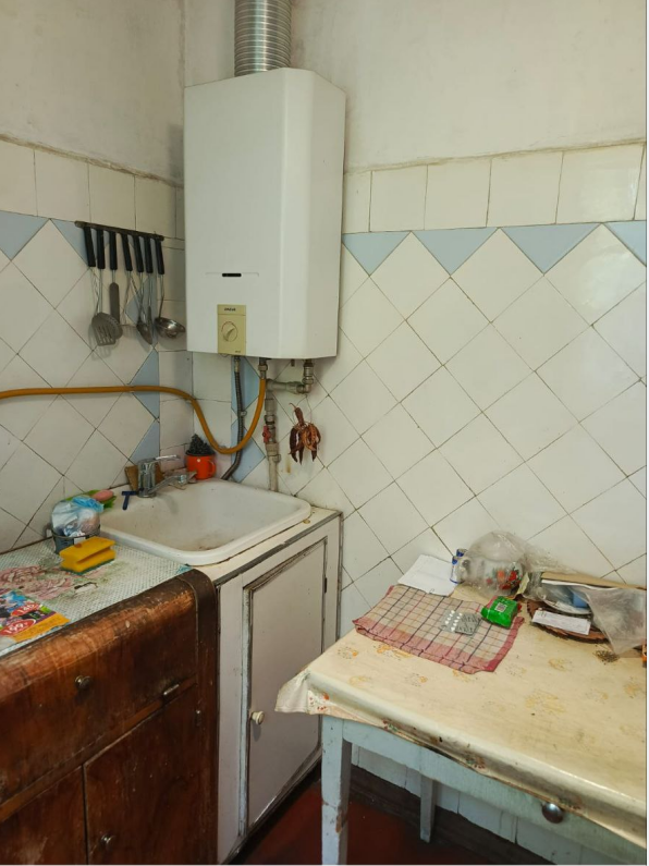 Продается 3 - х комнатная квартира, Калининский рынок арт 4600