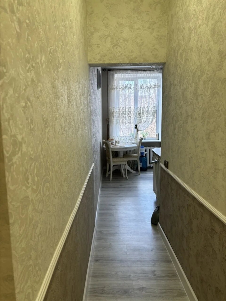 Продается 2 - х комнатная квартира, ул. Университетская, арт. 6057