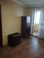 Продается 2 - х комнатная квартира, ул. Добровольского арт 4407