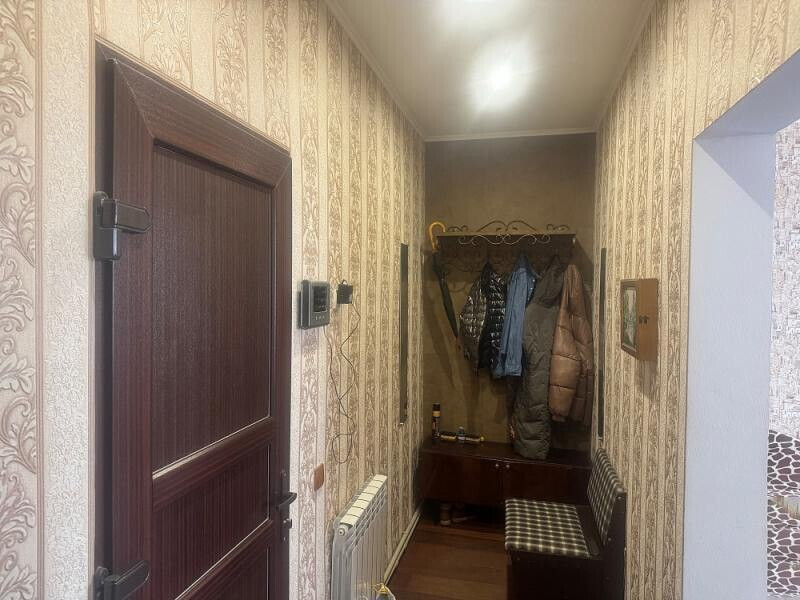 Продается 2 - х комнатная квартира, Абакумова арт 4416