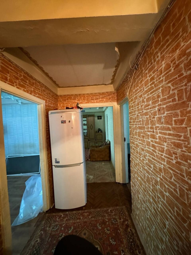 Продается 4 - х комнатная квартира, ул. Чапаева арт 3855