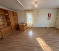 Продается 1 комнатная квартира, ул. Нижнеудинская дом 3, ориентир рынок "Контур" , арт. 5304