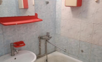 Продается 2 - х комнатная квартира, ул. Октября арт 3071