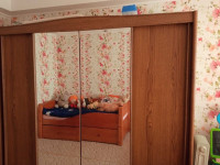 Продаю 2 - х комнатную квартиру, пл. Петровского. арт 1956